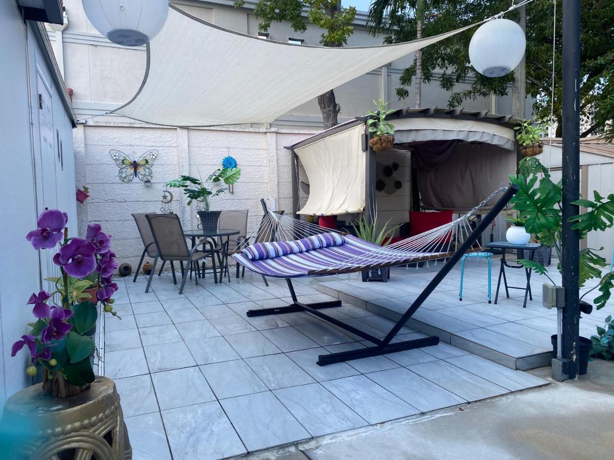 Tiny Place W Private Hot Jacuzzi 7 Min To Miami International Airport Luaran gambar