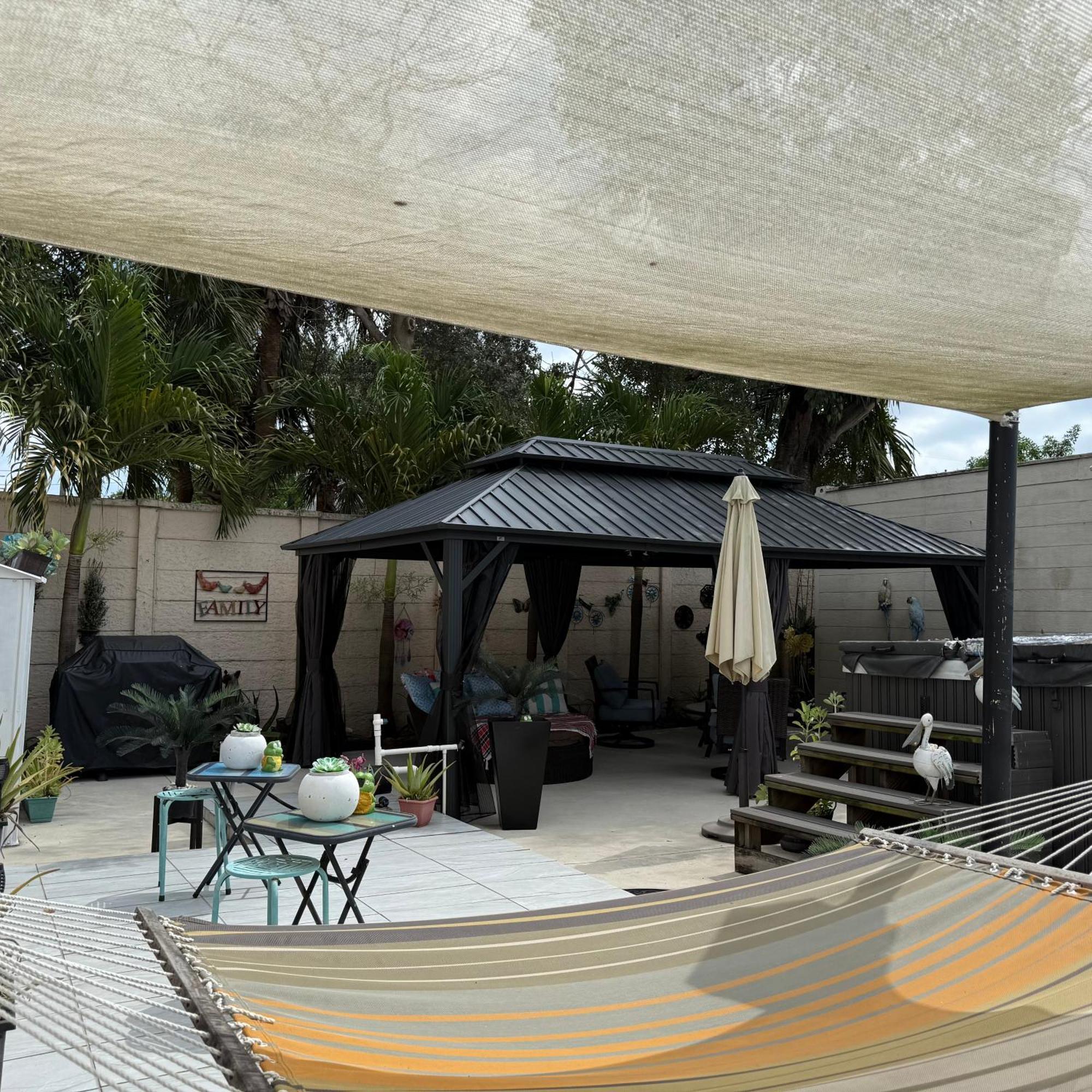 Tiny Place W Private Hot Jacuzzi 7 Min To Miami International Airport Luaran gambar